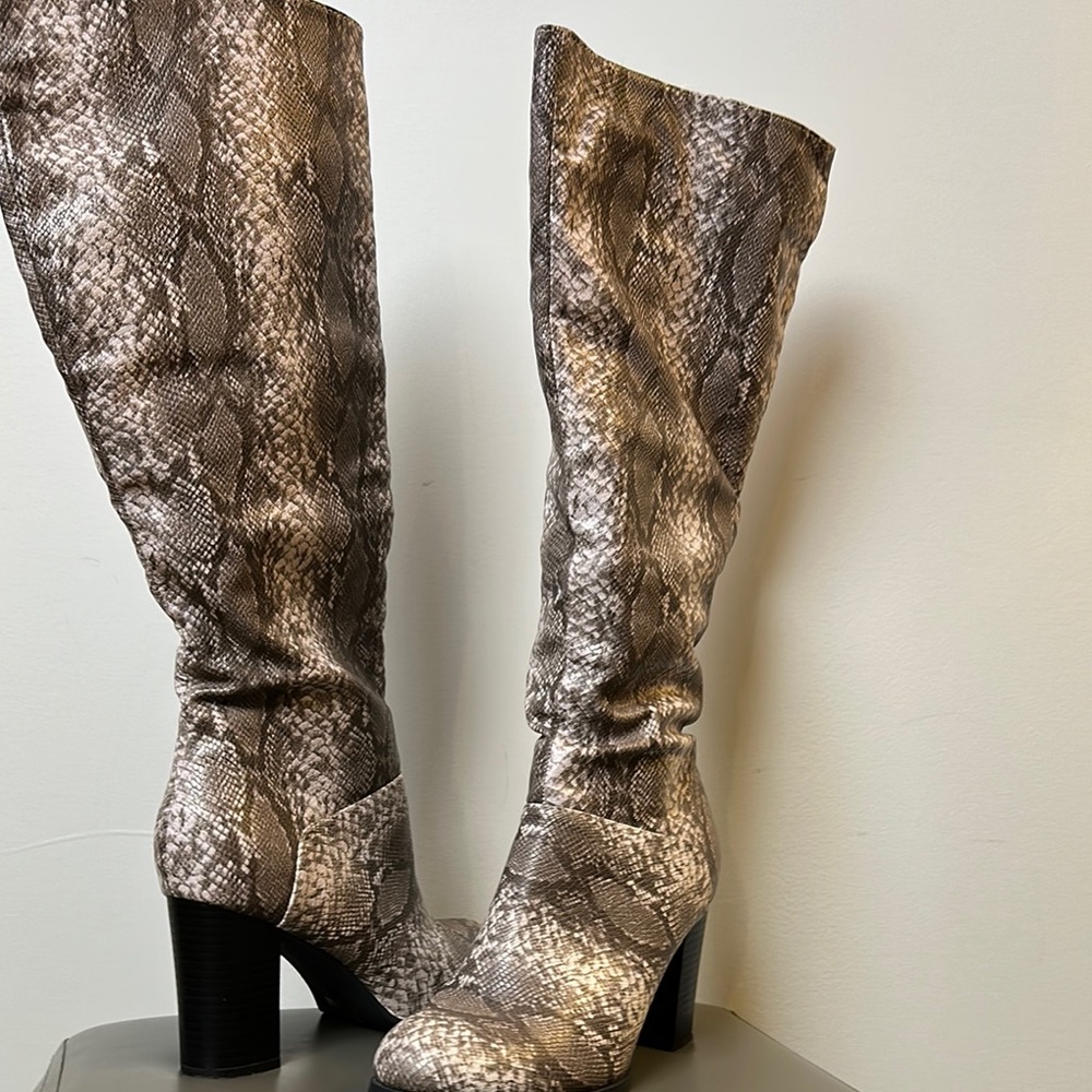 Snakeskin Pattern Knee-High Boots